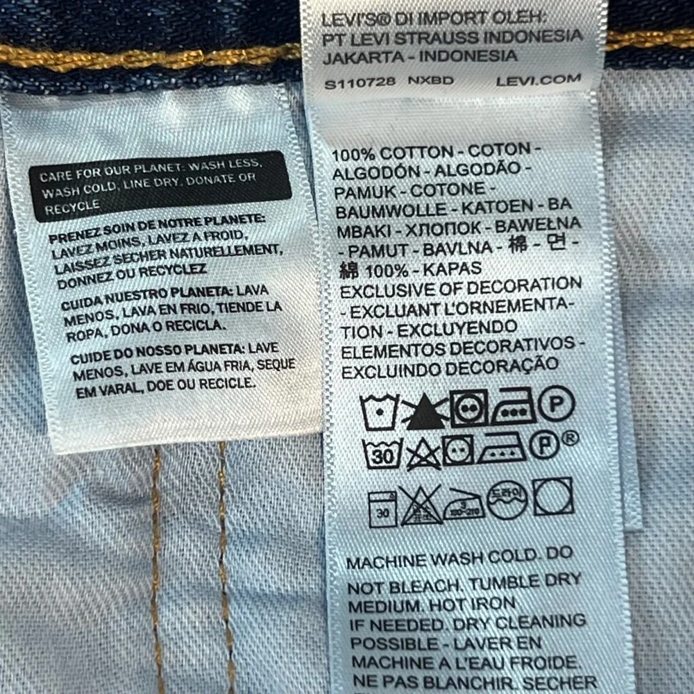 Levis 550 Relaxed Fit Medium Wash Blue Denim Jeans Mens 48x36 Big&Tall Cotton